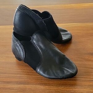 Capezio leather Dance/Jazz shoes for kids (11 1/2 wide)
